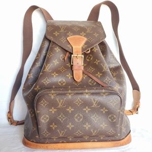 SOLD. Louis Vuitton Montsouris GM